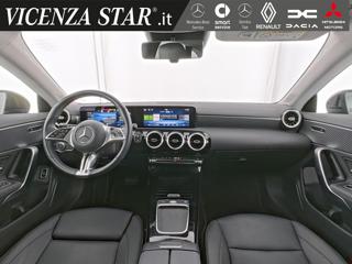 MERCEDES-BENZ CLA 180 usata, con Autoradio
