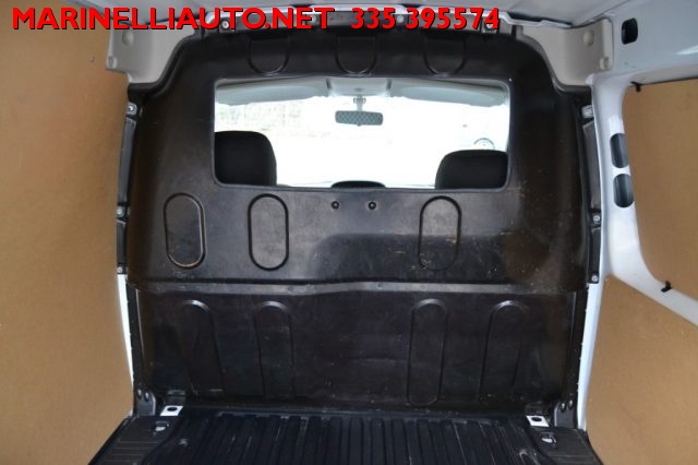 RENAULT Kangoo usata 21