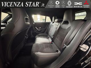 MERCEDES-BENZ CLA 200 usata, con Chiusura centralizzata