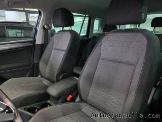 VOLKSWAGEN Tiguan usata, con USB