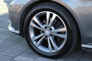 MERCEDES-BENZ E 200 usata, con Climatizzatore