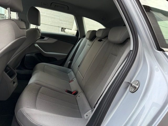 AUDI A4 usata, con Chiusura centralizzata