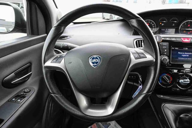 LANCIA Ypsilon usata, con Luci diurne LED