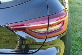 RENAULT Clio usata, con Schermo multifunzione interamente digitale