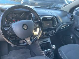 RENAULT Captur usata 9