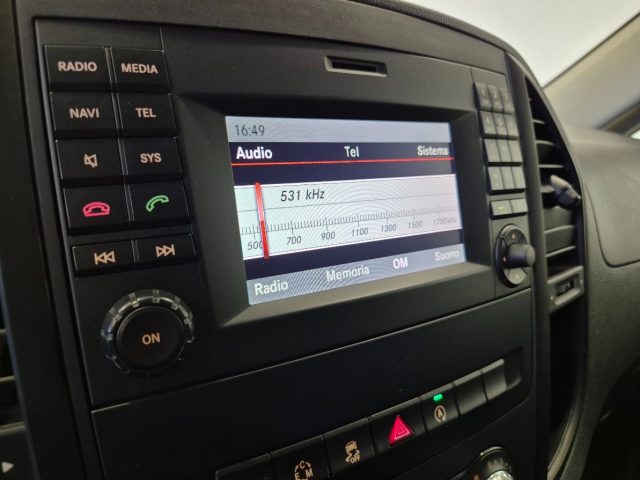 MERCEDES-BENZ Vito usata, con Bluetooth