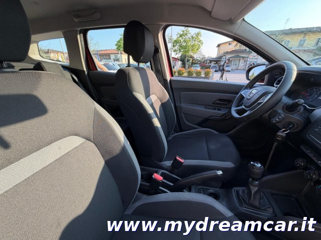 DACIA Duster usata 9