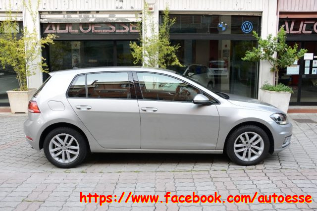 VOLKSWAGEN Golf usata, con Airbag