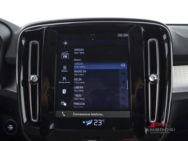 VOLVO XC40 usata 13