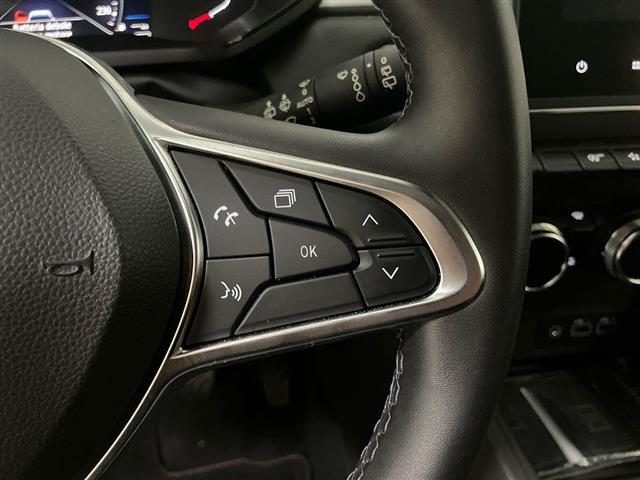 RENAULT Captur usata, con Sensori di parcheggio anteriori