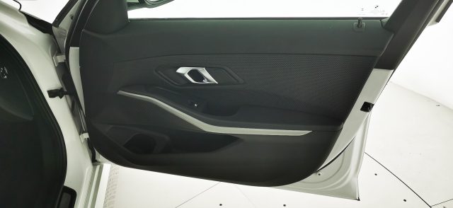 BMW 320 usata, con Riconoscimento dei segnali stradali