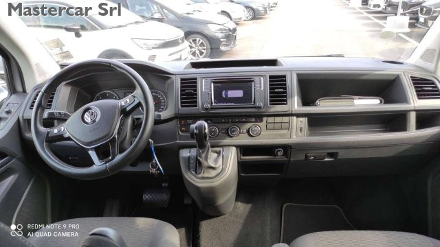 VOLKSWAGEN T6 Caravelle usata 13