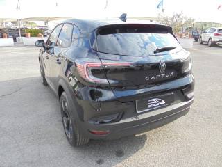 RENAULT Captur usata, con Fari LED