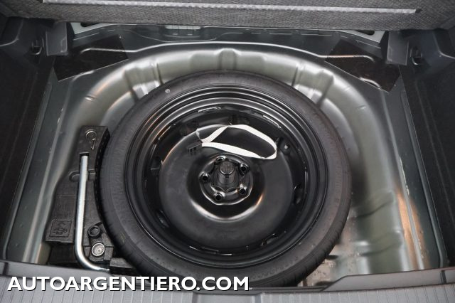 VOLKSWAGEN T-Roc usata, con Fari LED