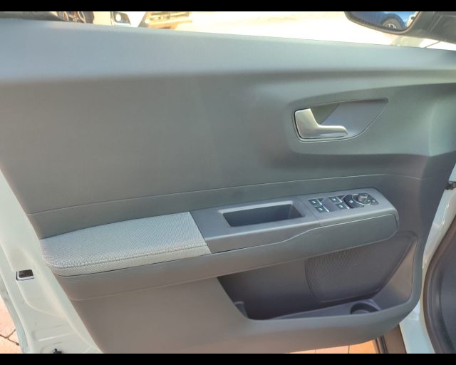 FORD Tourneo Courier usata 31