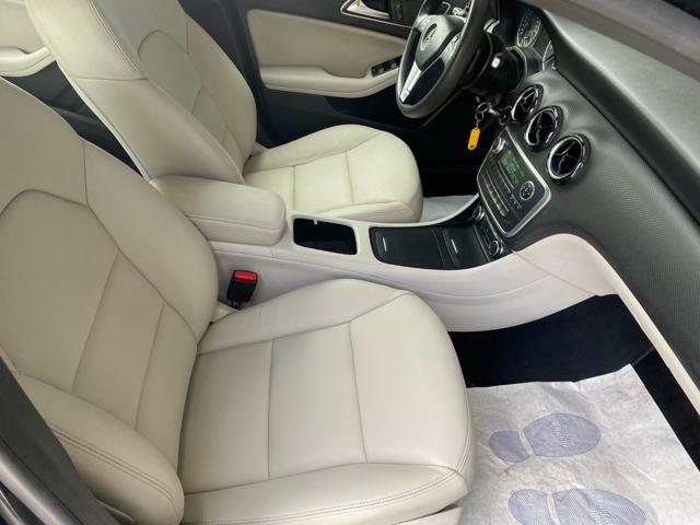 MERCEDES-BENZ A 160 usata, con Volante multifunzione