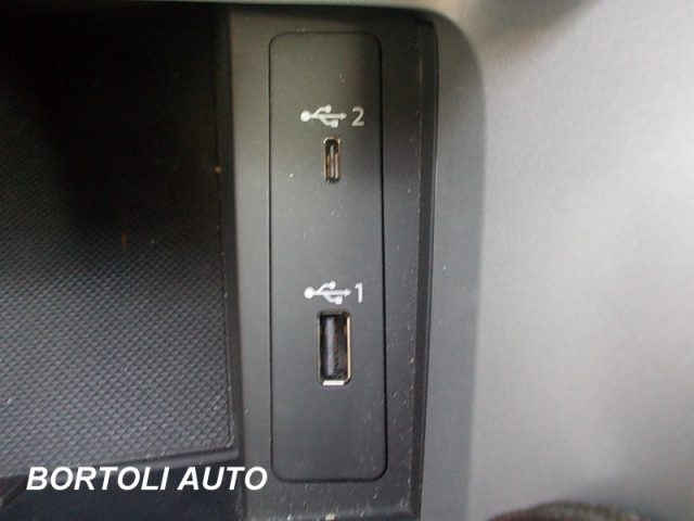 AUDI Q3 usata, con Autoradio digitale