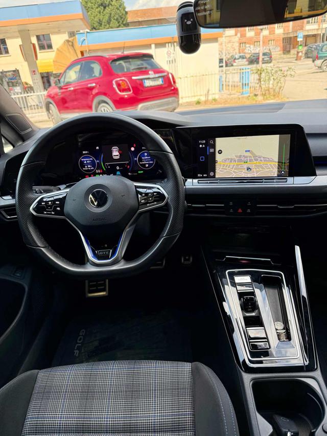 VOLKSWAGEN Golf usata, con Climatizzatore