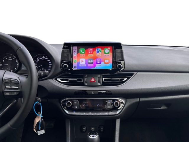 HYUNDAI i30 usata, con Leve al volante