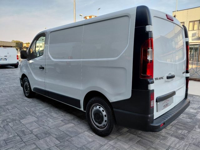 RENAULT Trafic usata, con Alzacristalli elettrici