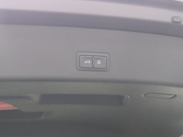 AUDI Q3 usata, con Autoradio digitale