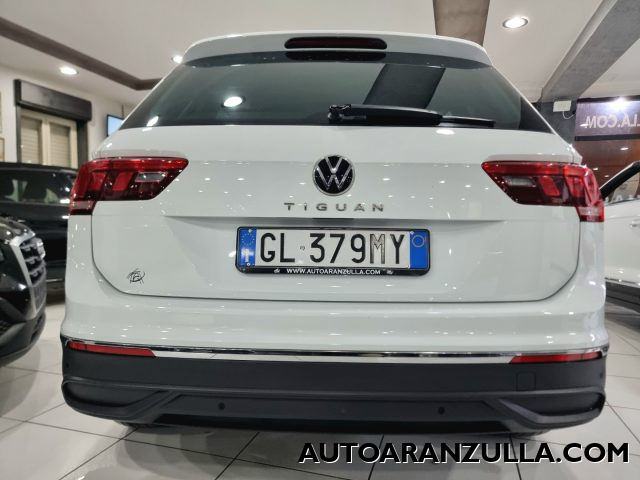 VOLKSWAGEN Tiguan usata, con Autoradio digitale