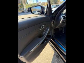 BMW 320 usata, con Fendinebbia