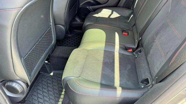 MERCEDES-BENZ GLA 200 usata, con Tettuccio apribile
