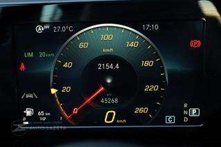 MERCEDES-BENZ GLA 180 usata, con Sensori di parcheggio posteriori