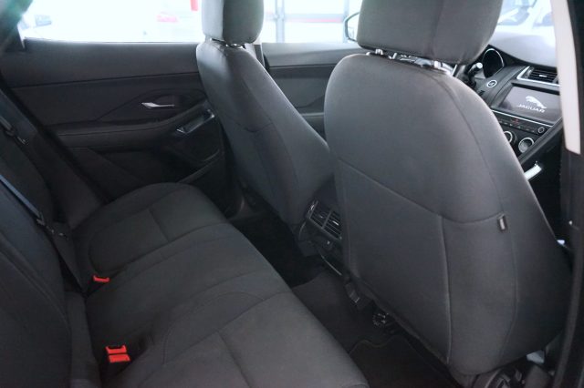 JAGUAR E-Pace usata 48
