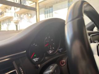 PORSCHE Macan usata, con Bracciolo