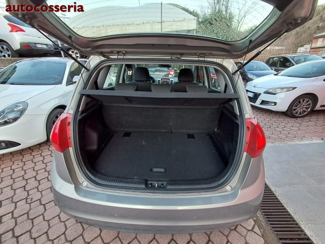 KIA Venga usata, con Autoradio