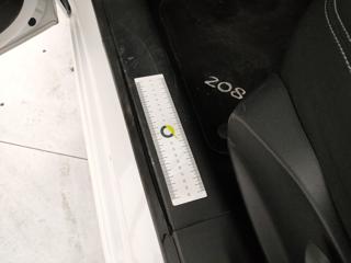 PEUGEOT 208 usata 43