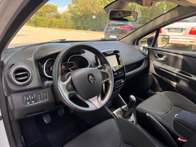 RENAULT Clio usata, con Controllo automatico clima