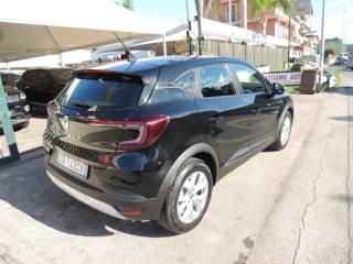 RENAULT Captur usata, con Autoradio