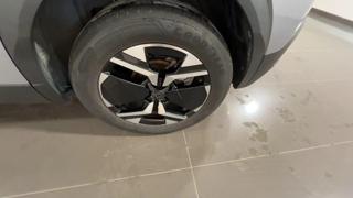 PEUGEOT 2008 usata, con Boardcomputer