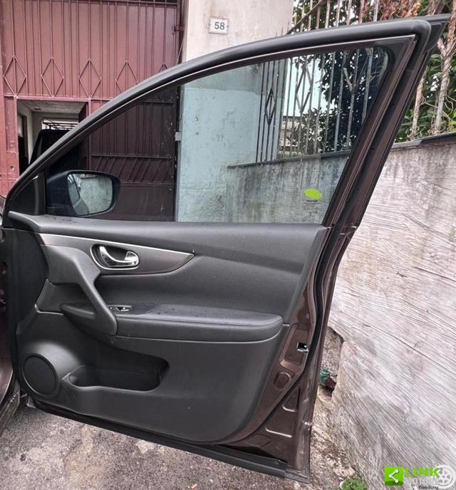NISSAN Qashqai usata, con Sistema di navigazione