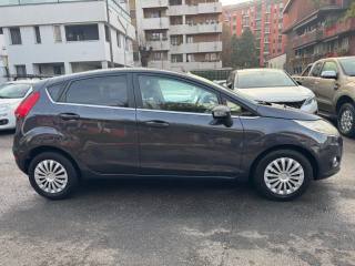FORD Fiesta usata, con Alzacristalli elettrici