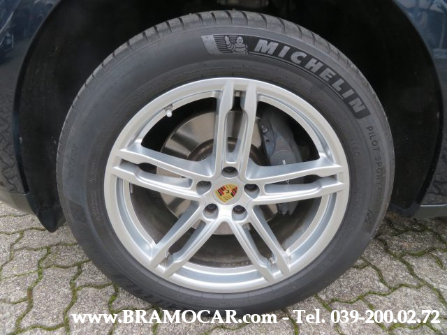 PORSCHE Macan usata, con Chiusura centralizzata