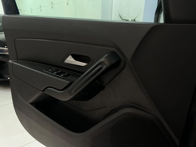 DACIA Duster usata, con Bluetooth