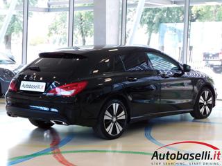 MERCEDES-BENZ CLA 200 usata, con Volante in pelle