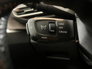 PEUGEOT 3008 usata, con Sistema di navigazione