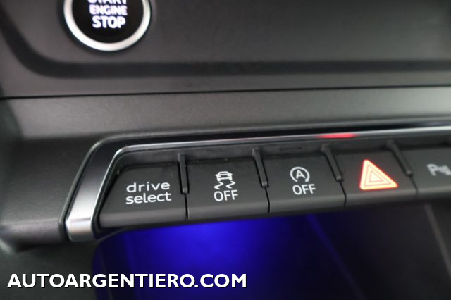 AUDI Q3 usata, con USB