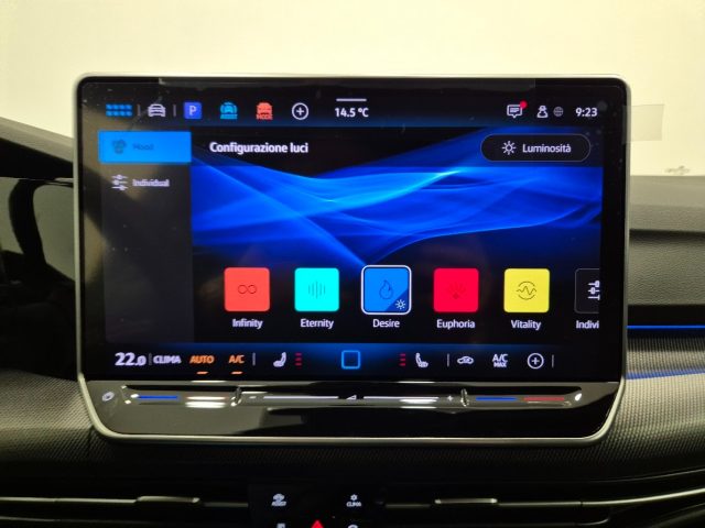 VOLKSWAGEN Golf usata, con Fari LED