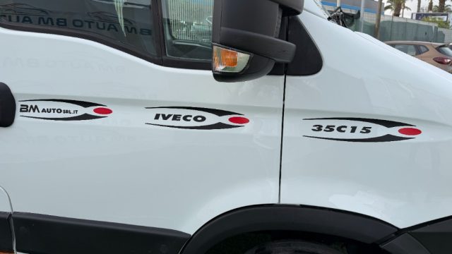 IVECO Daily usata 7