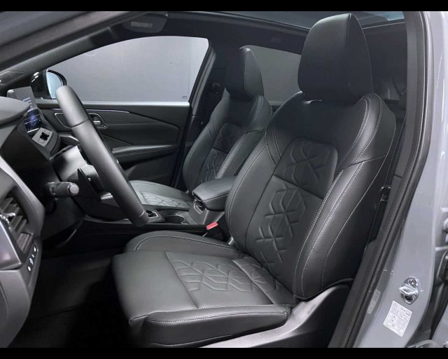 NISSAN Qashqai usata, con Interni in pelle