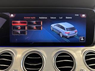 MERCEDES-BENZ E 300 usata, con Volante multifunzione