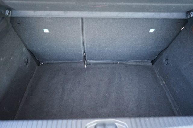 RENAULT Clio usata, con Bluetooth