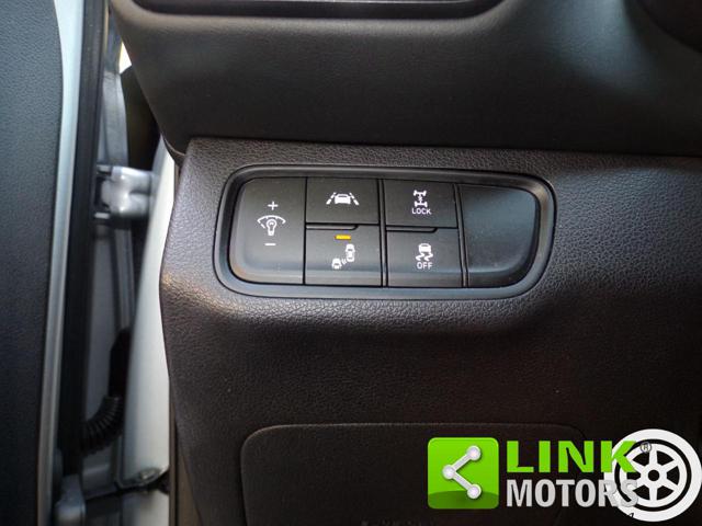 HYUNDAI Santa Fe usata, con Airbag testa