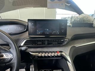 PEUGEOT 5008 usata, con Servosterzo